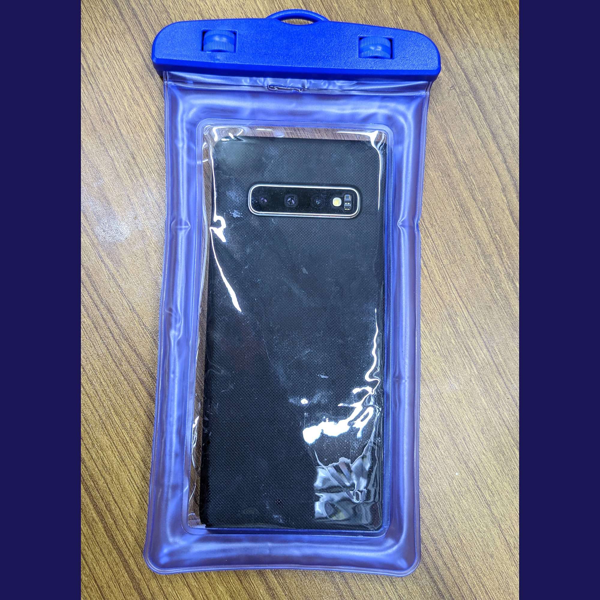 Waterproof Mobile Cover Travel Outdoor Activities - Image 6