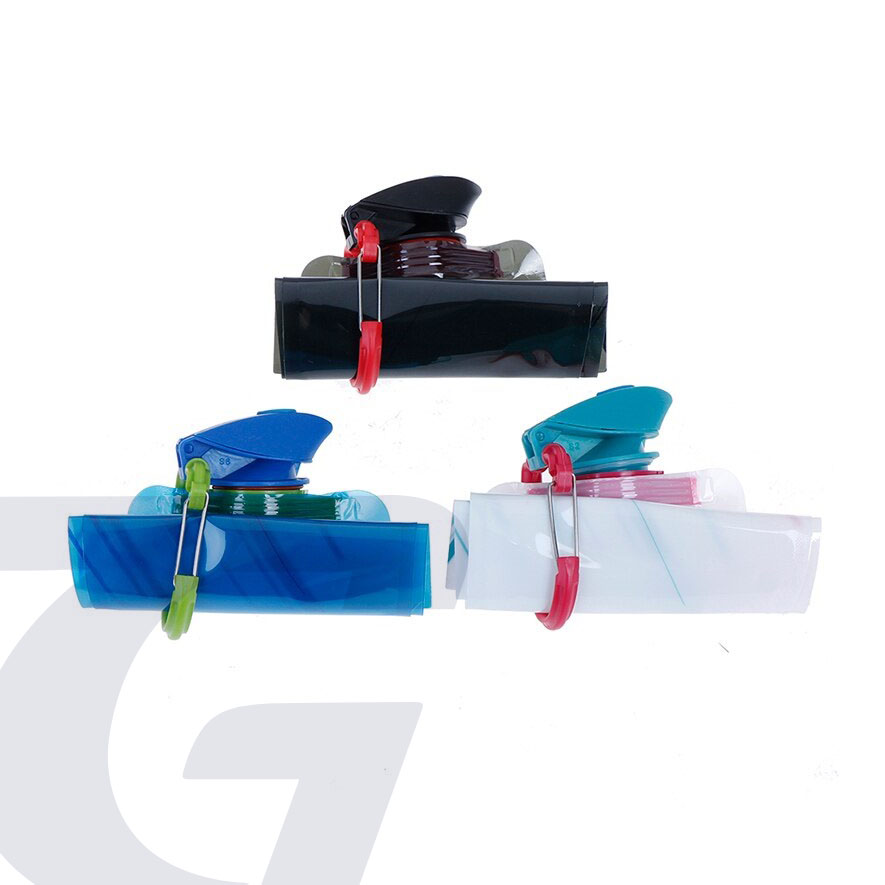 Portable Ultralight Water Bottle 700mL Foldable Collapsible Travel Outdoor Sport - Image 5