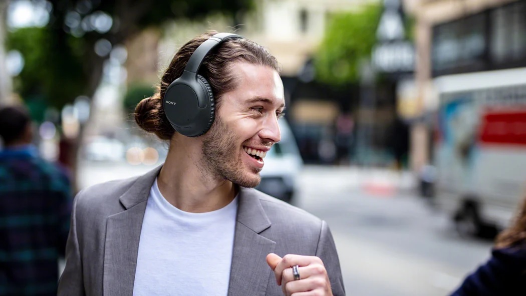 Sony WH-CH710N Black Wireless Over-Ear Headphone - Image 6